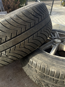 205/55R16 91V (1 фото из 4)