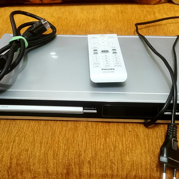 Продам видео магнитофон Philips