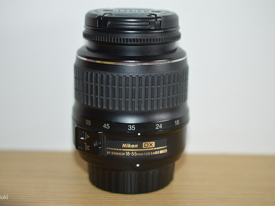 Nikon objektiiv