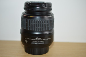 Объектив Nikon (3 фото из 6)