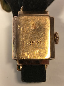 Женские наручные часы Zarja 583 золото 1960 года с документа (3 фото из 8)