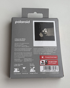 Polaroid B&W Film For I-Type 8 Instant Photos (2 foto / 5)