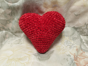 Сердце обнимашка (2 фото из 5)