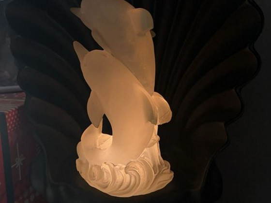 Delfiiniga lamp