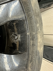 R17 BMW (2 фото из 3)