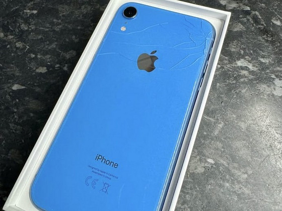 iPhone XR