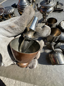 Erinevad metallist antiikesemed (2 foto / 10)