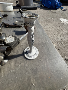 Erinevad metallist antiikesemed (3 foto / 10)