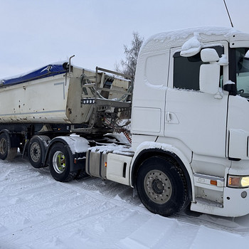 Transporditeenused, kallurhaagis 30t. Maa, liiv, killustik
