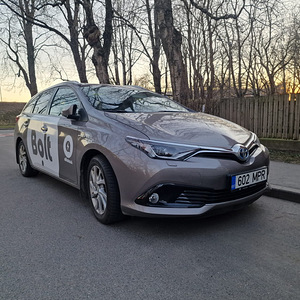 Toyota Auris auto rent tööks või taksoks (1 foto / 3)