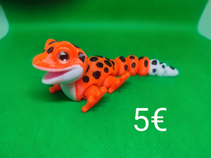 Большой выбор 3D-печатных животных. (1 фото из 8)