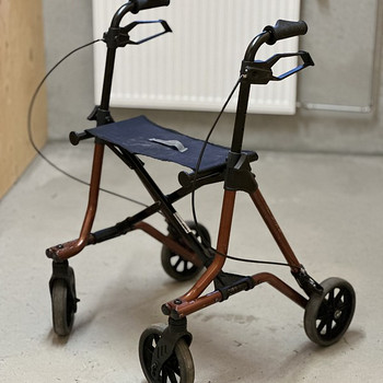 Rulaator, käimistool Dietz Taima M