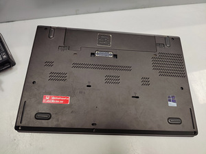 Ноутбук Thinkpad T460 + Зарядка (5 фото из 5)