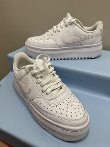 Nike tennised Court Vision Alta (2 foto / 3)