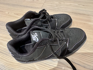 Uus Nike Jordan (Travis Skott), 41 (2 foto / 7)