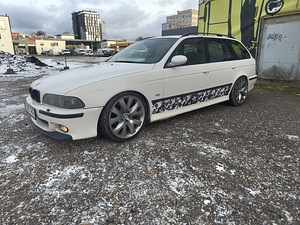 E39 530 Touring (6 фото из 11)
