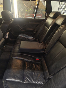 E39 530 Touring (11 фото из 11)