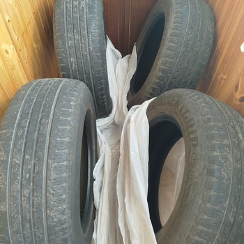 Goodyear 225/65 R17