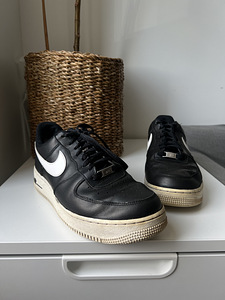Meeste Nike Air tossud (1 foto / 2)