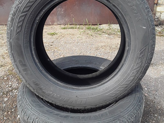 Suverehvid 235/60/17