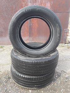 Suverehvid 235/60/17 (2 foto / 2)