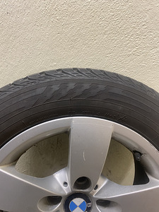 205/60R16 96t extra load winter BMW yokohama (4 foto / 10)