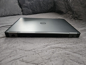 Dell Latitude E5250 4G (7 фото из 9)