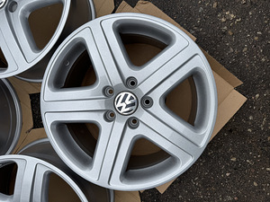19" оригинальные диски Volkswagen Touareg 5x130 (3 фото из 9)