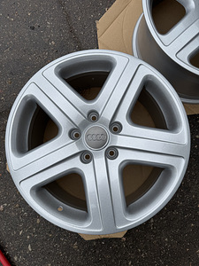 19" оригинальные диски Volkswagen Touareg 5x130 (9 фото из 9)