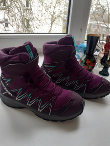SALOMON (2 фото из 6)