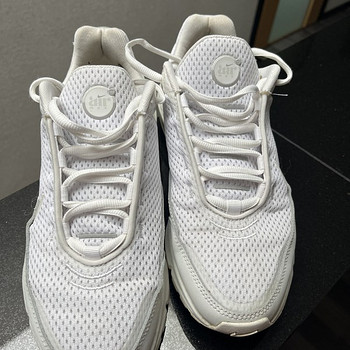 Nike tossud