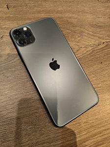 iPhone 11 pro max (1 foto / 2)