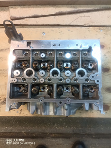 Головка блока VW,AUDI, 1.0TSI ,2020/03-2025/12 (2 фото из 3)