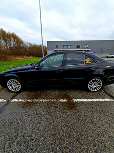 Mercedes-Benz E220 110 кВт (6 фото из 10)