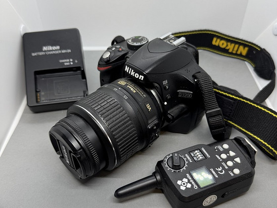 Nicon D3200