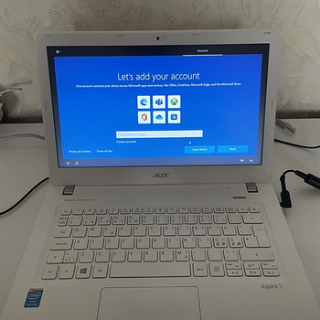 Acer läpakas