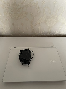 Acer läpakas (6 foto / 7)