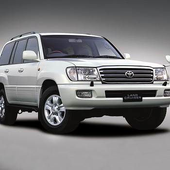 Диски Toyota Land Cruiser 100 R17 с шинами