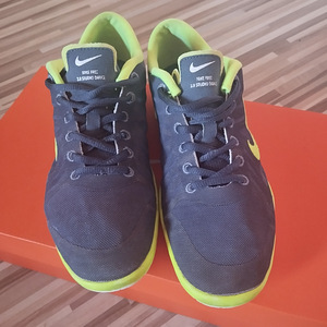 Кроссовки Nike, 37.5 (4 фото из 4)