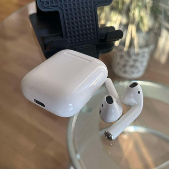 Apple airpods