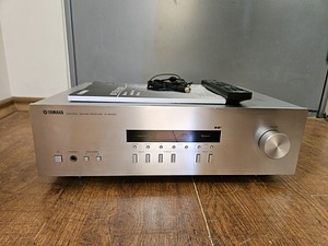 Yamaha R-S202D стерео ресивер BT, DAB. (1 фото из 6)