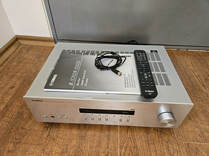 Yamaha R-S202D стерео ресивер BT, DAB. (3 фото из 6)
