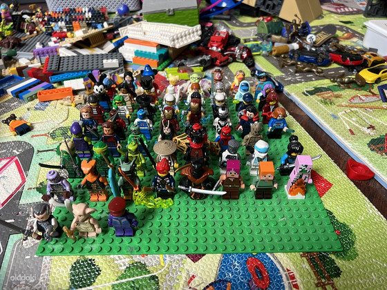 Lego минифигурки