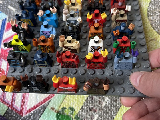 Lego minifigures pakkuge hind