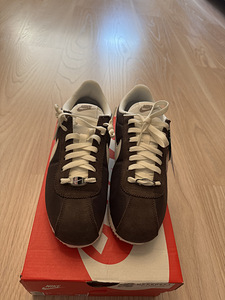 UUS! Nike Cortez Baroque Brown EU 41 + tasuta transport (5 foto / 5)