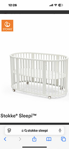 Stokke voodi + mini sleepi voodi (1 фото из 10)