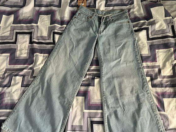 Levi’s naiste teksad (kandmata) / Женские джинсы Levi’s (нен