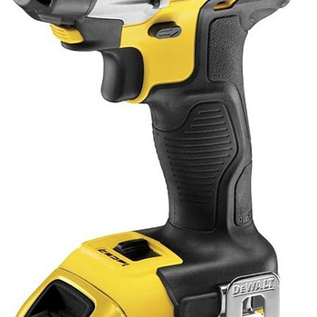 Akutrell DeWalt DCF895 + aku 4,0Ah