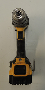 Akutrell DeWalt DCD796 + aku 5,0Ah (5 foto / 5)