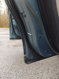 VOLVO V70 2.4 D5 120KW EURO 3 MANUAAL, DIISEL (5 foto / 13)